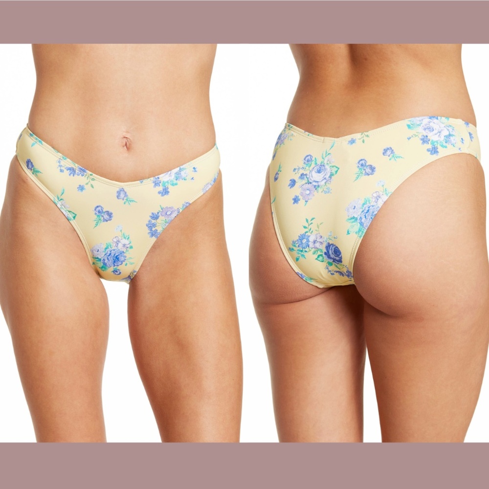 NWT WEWOREWHAT [ Large ] V-Shape Bikini Bottoms in‎ Cream Golden Hour